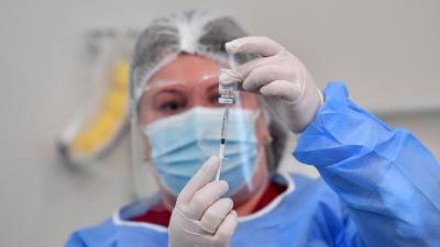 В ВОЗ начали проверку случаев тромбоза у привитых вакциной AstraZeneca