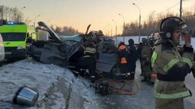 Водитель «Лексуса» погиб в ДТП в Новосибирске