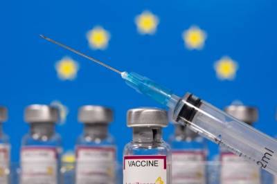 ВОЗ рекомендует как можно быстрее провести вакцинацию от COVID-19