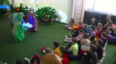 В Уфе показали интерактивный спектакль для детей с ОВЗ