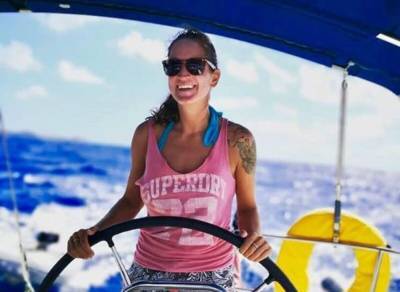 Туристка бесследно исчезла с катера в Атлантическом океане – продолжаются поиски