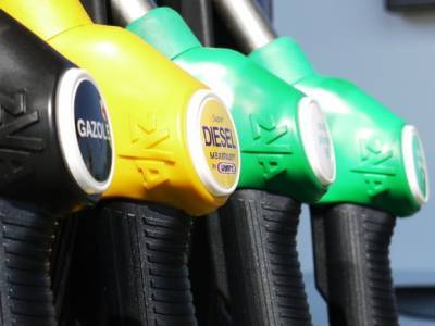 Формула цены на бензин в России изменится с 1 мая