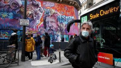 Во Франции за сутки выявили более 6 тысяч случаев коронавируса