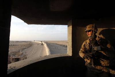 Базу с американскими военными обстреляли в Ираке