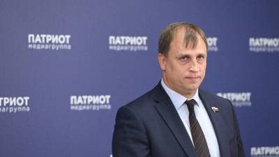 Депутат Вострецов назвал развитие экономики залогом высоких пенсий