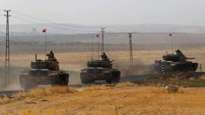 Российские военные в Сирии оценили переброску турецкой техники в провинцию Ракка