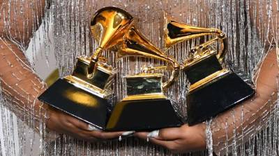 Вильям Айлиш - Тейлор Свифт - Церемония вручения музыкальных наград Grammy установила антирекорд по количеству телезрителей - lenta.ua