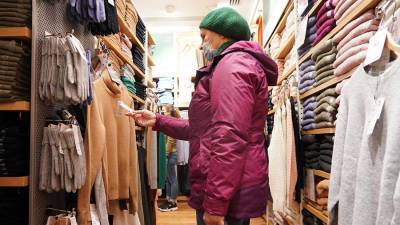 Эксперт спрогнозировал изменения в гардеробе москвичей