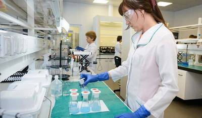 Третья российская вакцина от ковида поступит в гражданский оборот в марте