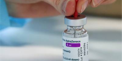 Канада считает вакцину AstraZeneca безопасной и продолжит ее применять — Трюдо