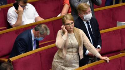 Тимошенко заявила о планах объединиться с Зеленским