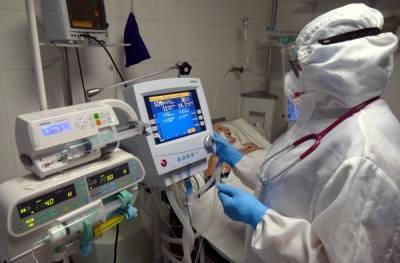Вирусолог призвал не паниковать из-за попадания южноафриканского штамма коронавируса в Россию