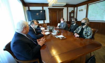 Руководители Пушкинского музея посетили Томск и обсудили с губернатором открытие филиала в Доме офицеров