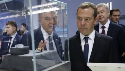 Путин назначил Медведева на очередную должность