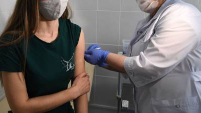 Вакцинацию против коронавируса могут включить в национальный календарь