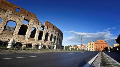 Коронавирус наносит очередной удар по Европе: тотальный карантин в Риме, Париж - на очереди