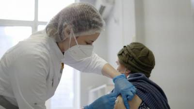 Более 9 тысяч россиян заразились коронавирусом за последние сутки
