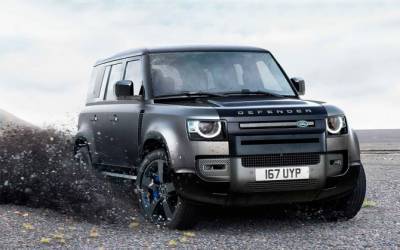 Land Rover подтвердил выпуск удлиненного восьмиместного Defender