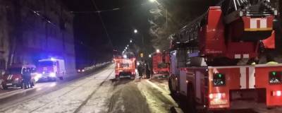 В Челябинске из-за пожара в коммуналке эвакуировали 10 человек