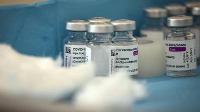 Швеция приостановила применение вакцины AstraZeneca