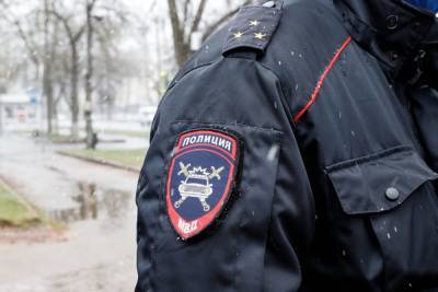 В Пскове полиция проводит проверку по факту сообщения о минировании школы