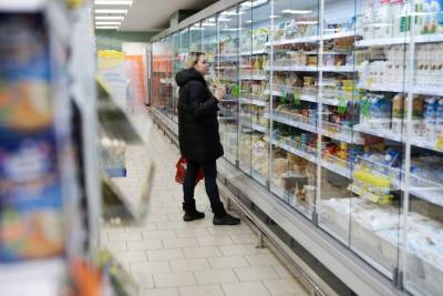 Жителям Свердловской области пришлось сильнее всех в России сократить свои расходы