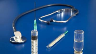 Швеция из предосторожности приостановила вакцинацию препаратом AstraZeneca
