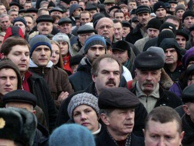 "Левада": Почти треть россиян совсем не интересуются политикой