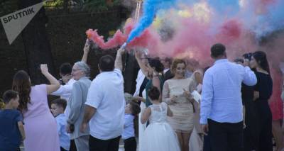 "Разрешите свадьбы и торжества" – в Батуми протестуют владельцы залов