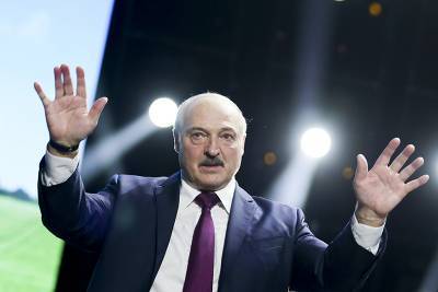 Лукашенко потребовал создать в Белоруссии аналог китайского регулятора интернета