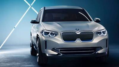 Юбилей медиасистемы iDrive BMW встречает выпуском нового поколения
