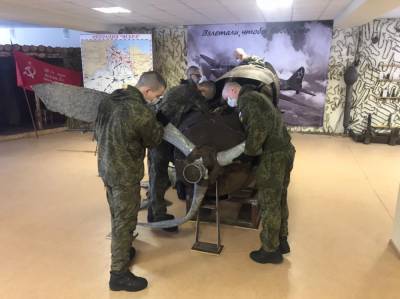 Фото: в Ленобласти военные восстановили фюзеляж штурмовика Ил-2
