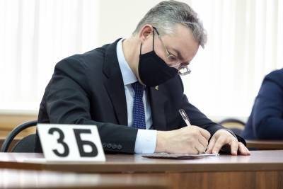 Ставропольский губернатор сдал ЕГЭ по русскому