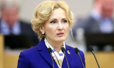 Ирина Ярова - Госдума одобрила поправку о пяти годах тюрьмы за оскорбление ветеранов ВОВ - og.ru