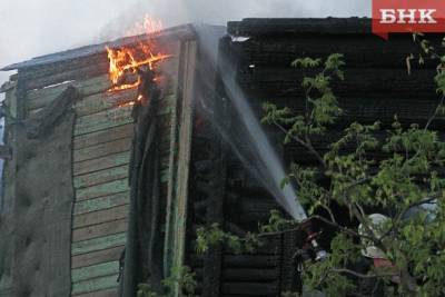 Сгоревшее здание сыктывкарской школы предложили превратить в детский сад