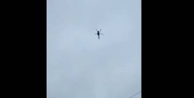 Российский Ми-8 заметили в небе над пограничным пунктом в Краснополье Сумской области, видео - ТЕЛЕГРАФ