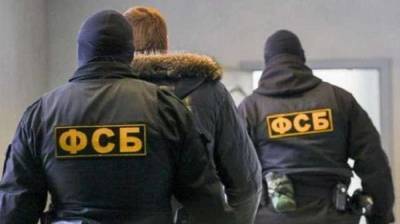 ФСБ задержала в Крыму «украинского агента» с взрывчаткой