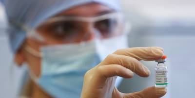 В Беларуси начали прививать против коронавируса китайской вакциной
