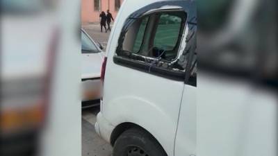 Видео: так крадут из машин на глазах у владельцев в Яффо