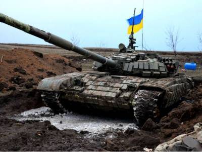 К Донбассу стягиваются десятки украинских танков. ВСУ готовят новое наступление?