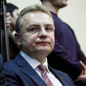 Садовой заявил о возможности введения локдауна во Львове