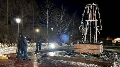 В Татарстане сгорел памятник воину-освободителю
