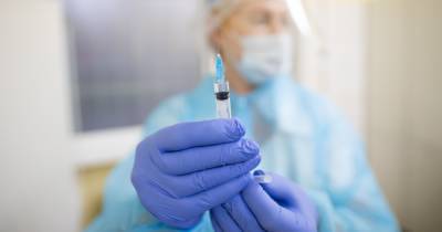 Литва приостановила вакцинацию препаратом AstraZeneca