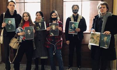 Студенты Академии художеств потребовали закрыть выставку экс-чиновницы Евгении Васильевой