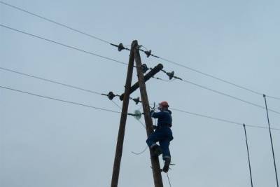 Единичные проблемы с электроснабжением остались в районах Забайкалья после шторма 15 марта