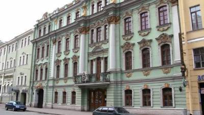 Невская вместо Морской: ВТБ продаёт бывшее здание головного офиса в Петербурге