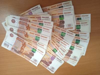 Обманули на ходу. 81-летняя кунгурячка съездила с мошенниками в банк и сняла для них более 300 тысяч рублей