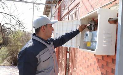 Всем жителям Ташкента до конца года установят "умные" газовые счетчики