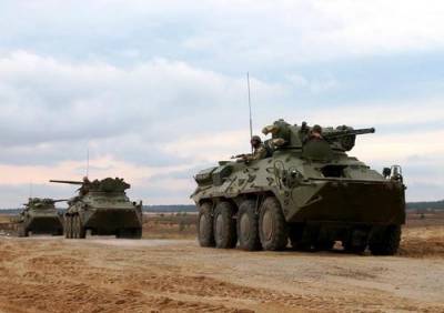 Avia.pro: танковые силы ДНР приведены в полную боеготовность, Украина может атаковать в течение суток