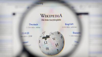 "Википедия" запустит платный сервис